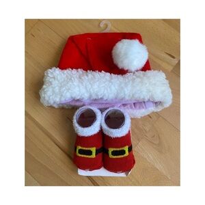 Baby Santa hat and booties Size 0-6 months